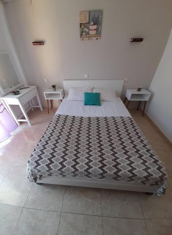 Hotel Doukas à Skala Rachoni  Extérieur photo