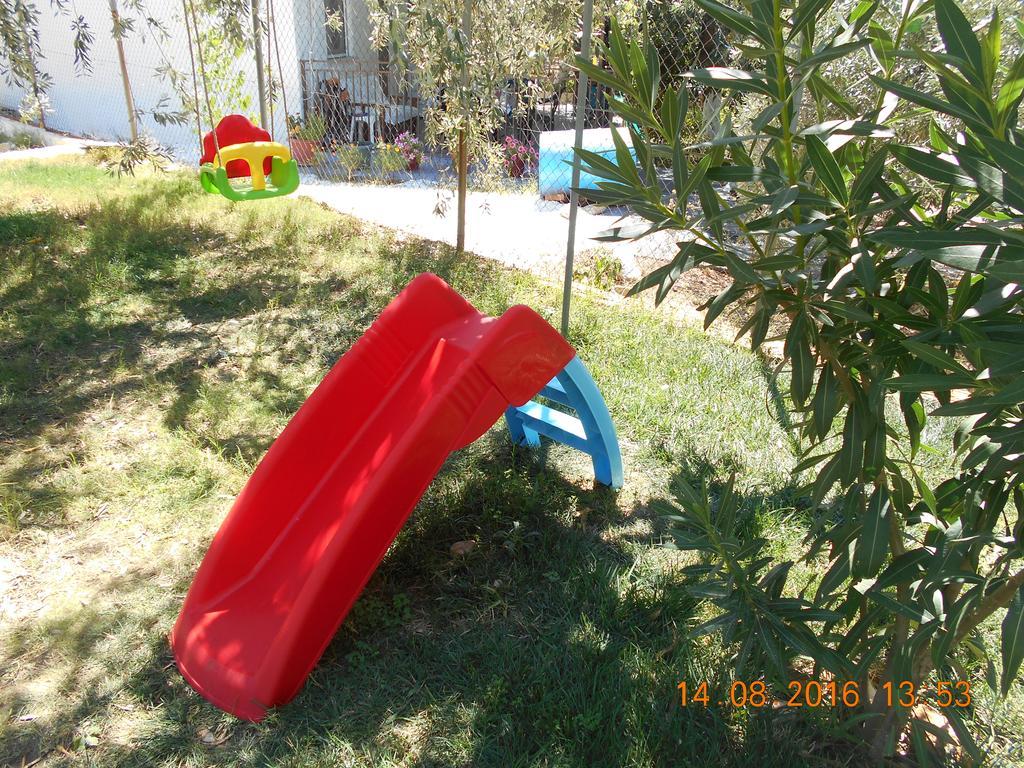 Hotel Doukas à Skala Rachoni  Extérieur photo